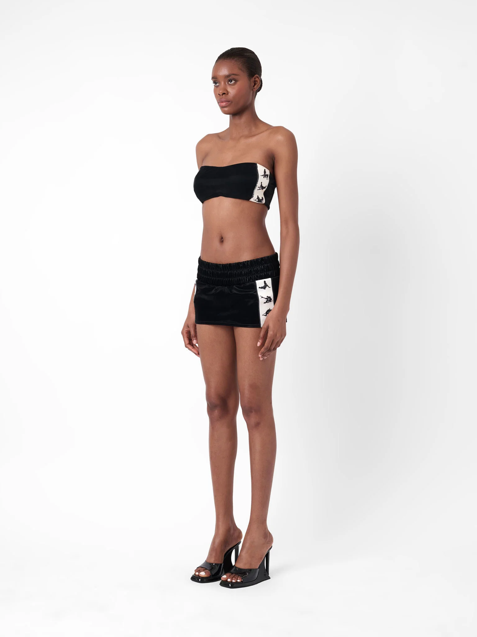 Midfield Micro Skirt Black - Image 4