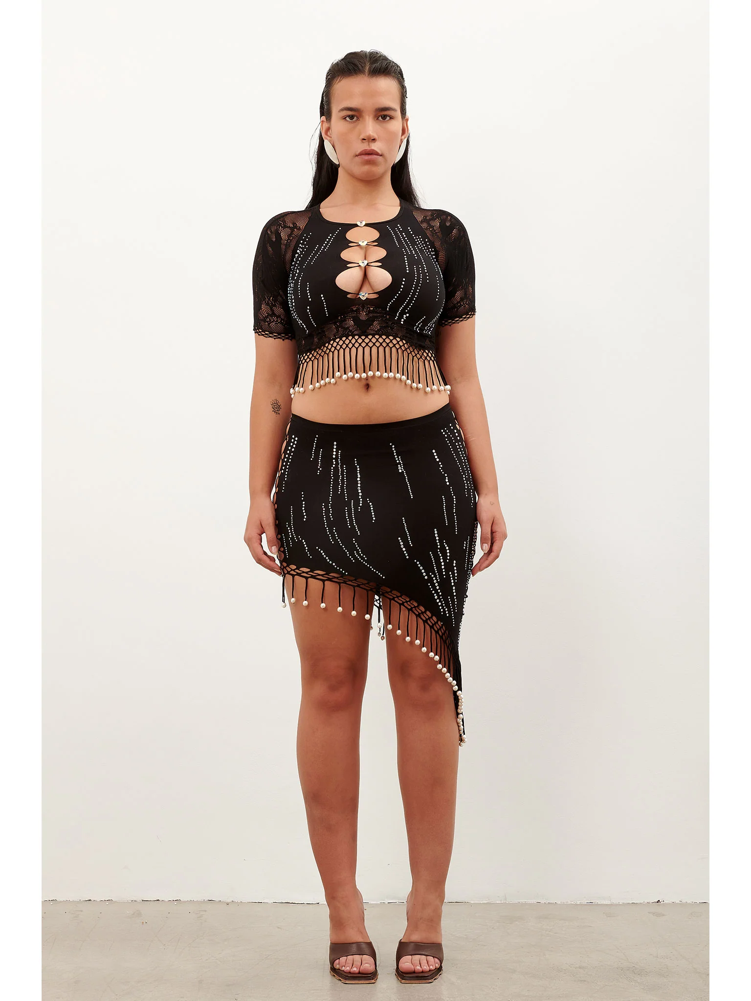 Urchin Top Black - Image 2